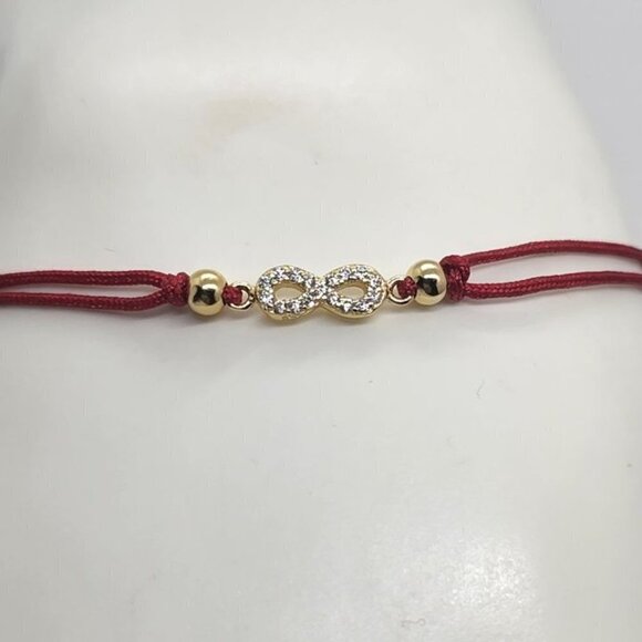 Timeless Infinity Charm Bracelet – Adjustable 925 Silver - Picture 1 of 3